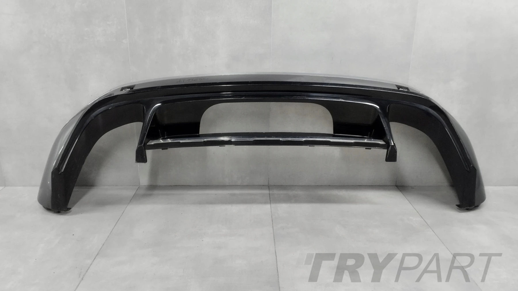 Rear bumper VW Volkswagen TOUAREG 7P6 R-LINE LIFT 14-18