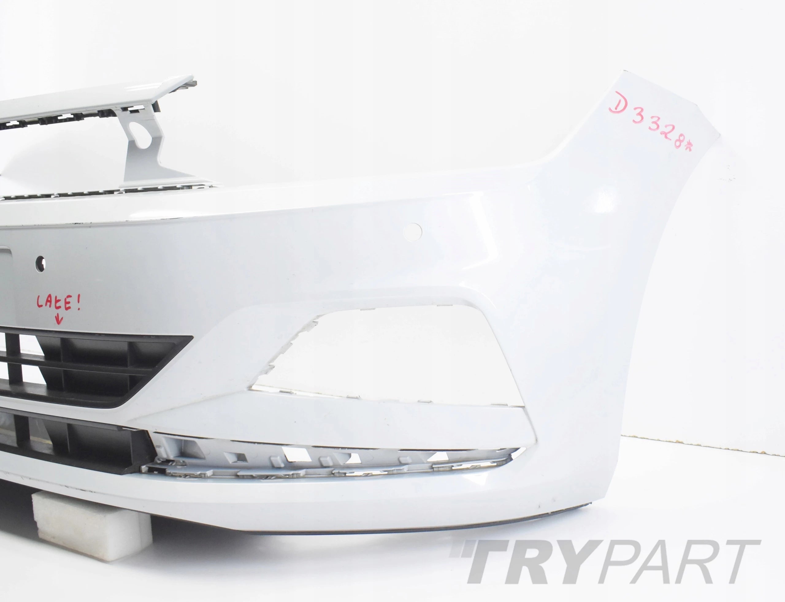 VW POLO 2G0 FRONT BUMPER ORG + BOTTOM