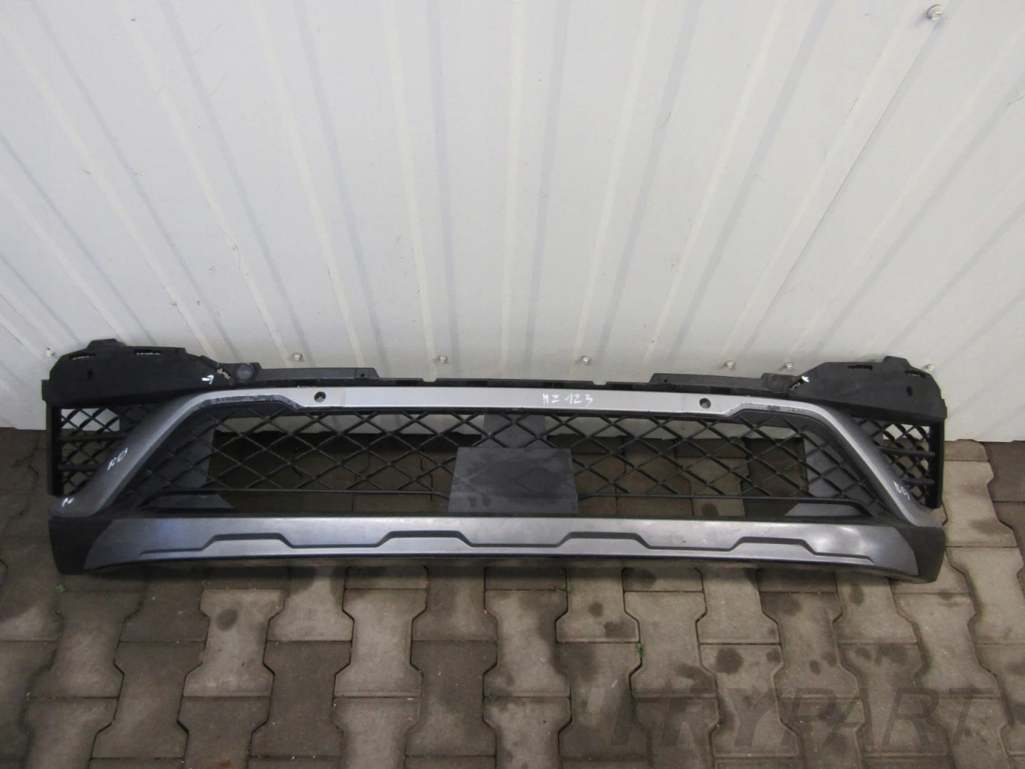 FRONT BUMPER GRILLE RENAULT CAPTUR II 2 RS-LINE