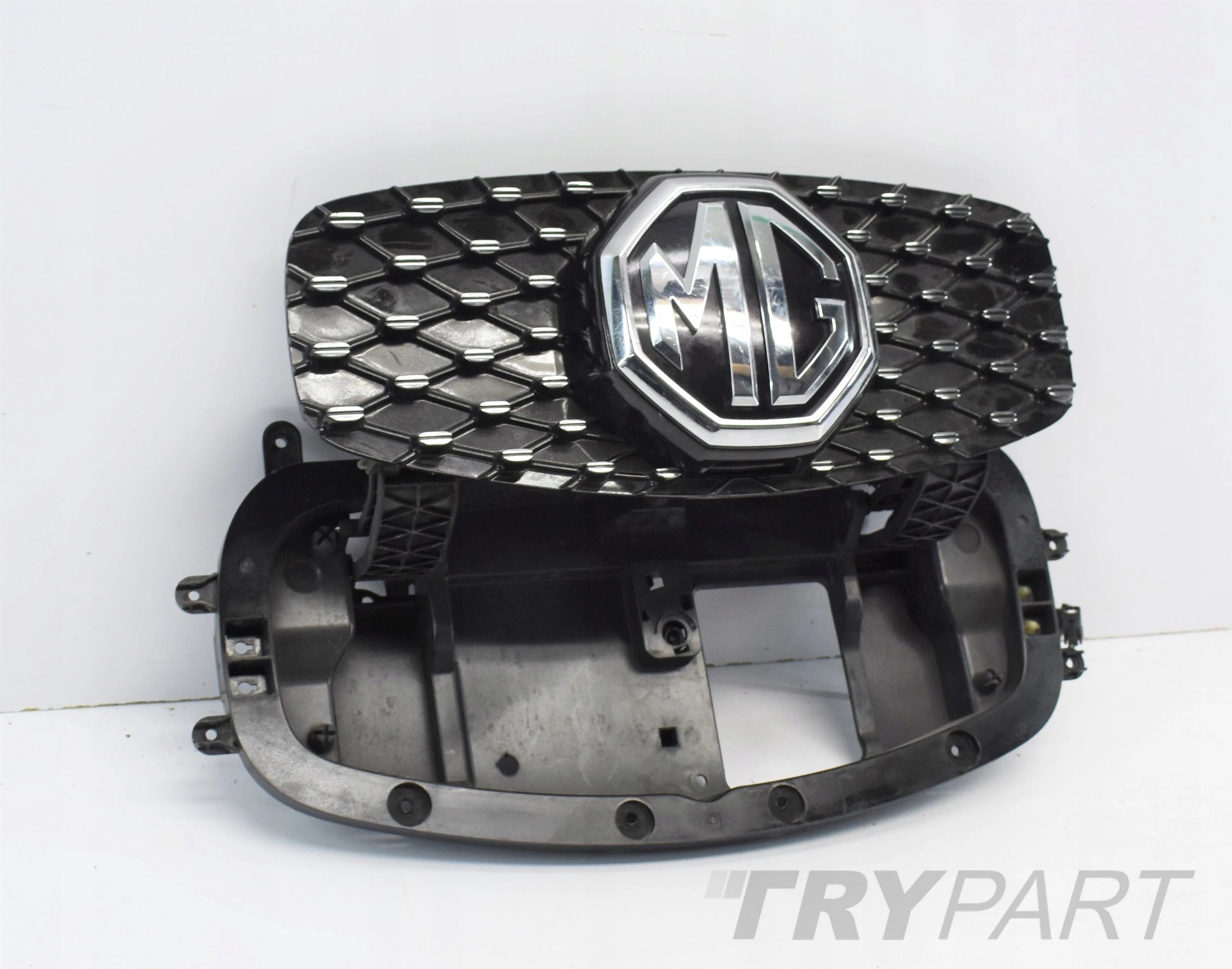 MG ZS EV ELECTRIC FRONT BUMPER GRILL ORG