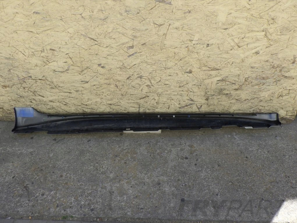 AUDI A5 SPORTBACK 8W 8W8 20- Left Sill Trim Strip