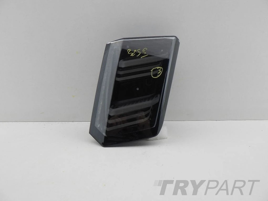 PEUGEOT 3008 II LIFT 21- Left Rear Lamp