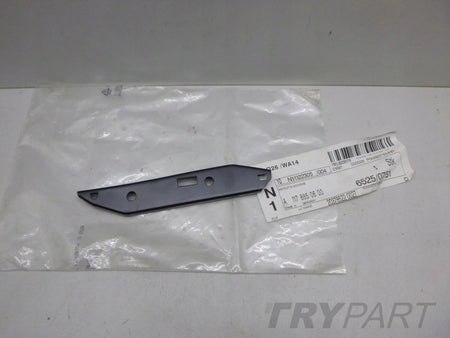 MERCEDES CLA W117 Front Bumper Clip Right