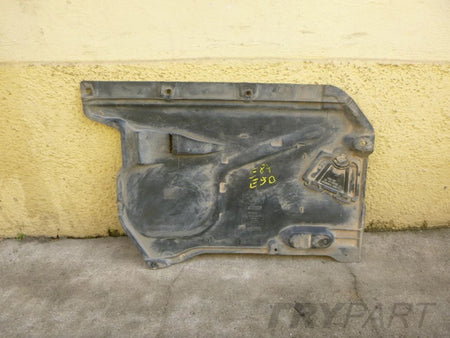 BMW E84 E90 E91 Floor Cover 7130885