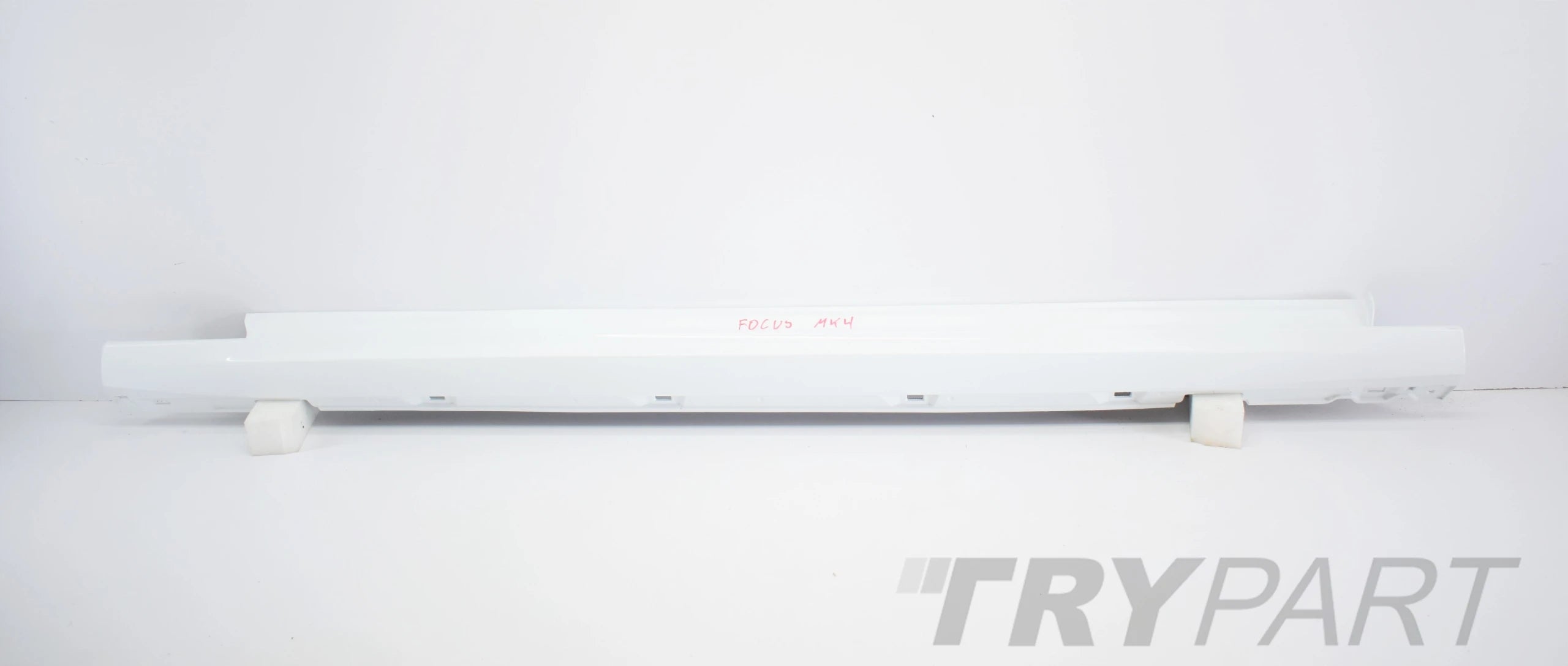 FOCUS MK4 ST LINE RIGHT SILL PROTECTOR STRIP ORG