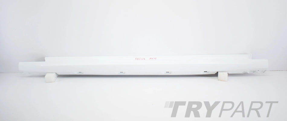FOCUS MK4 ST LINE RIGHT SILL PROTECTOR STRIP ORG