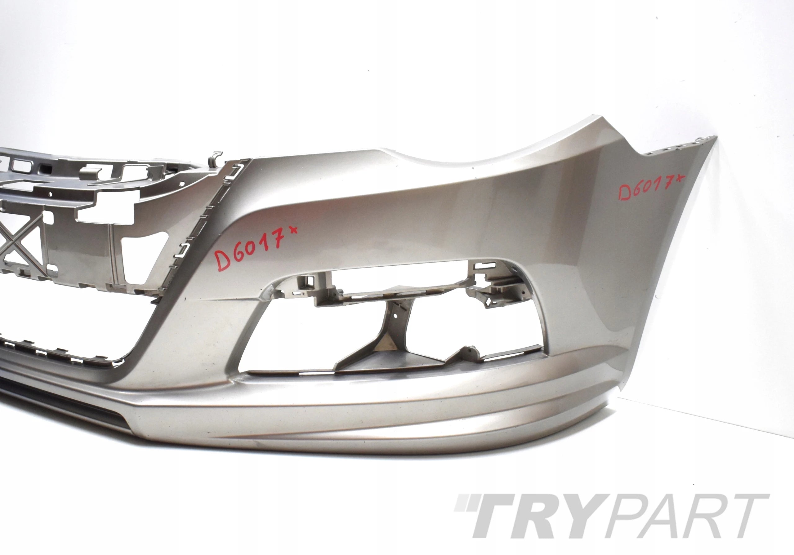 VW PASSAT CC R LINE 3C8 FRONT BUMPER FRONT ORIGINAL PRE-FACELIFT