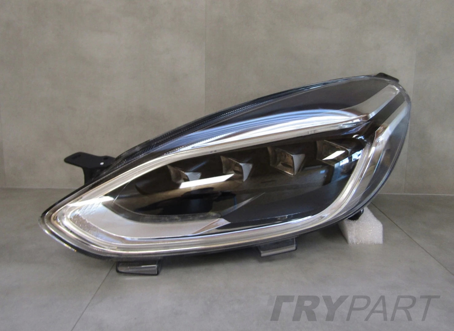 HEADLIGHT FORD FIESTA MK8 MK 8 LED LH LEFT 17-21 H1BB-13E015-AD