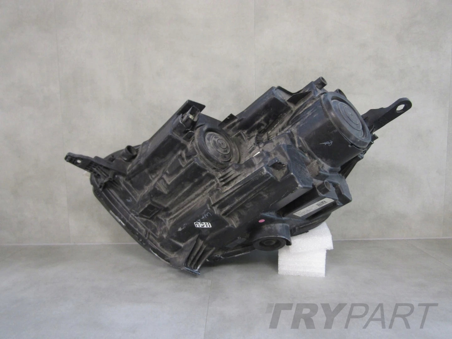 HEADLIGHT FORD ECOSPORT 2 II STANDARD LENS RH 17-21 GN15-13W029-YA