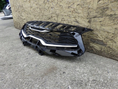 KIA CEED 3 III LIFT 2021- Grille Trap