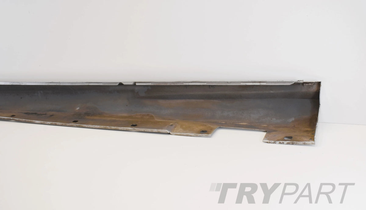 MERCEDES C-CLASS W204 AMG RIGHT SILL PANEL ORG