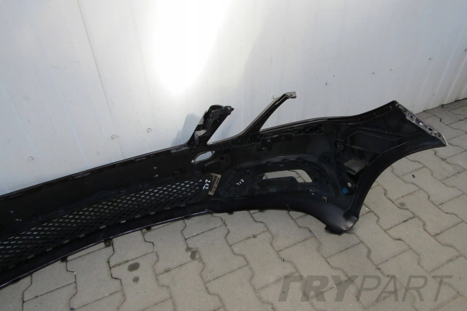 Front Bumper Mercedes E-Class 212 09-12 AVANTGARDE