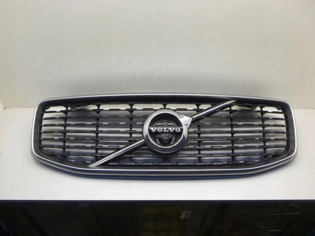 VOLVO XC60 XC 60 II 2 R-DESIGN 17- grill