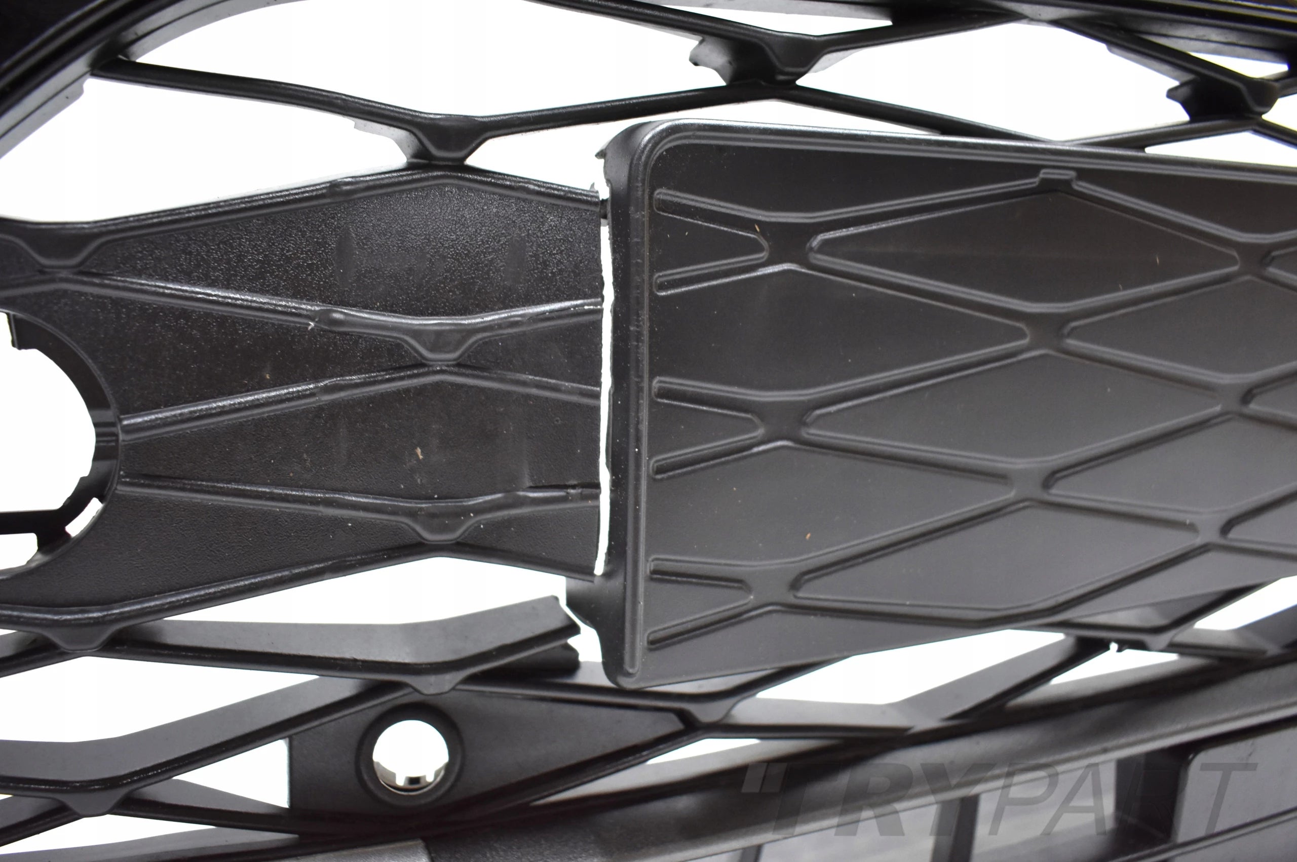 SEAT ATECA 575 LIFT FRONT BUMPER ORG + GRILLE + BOTTOM