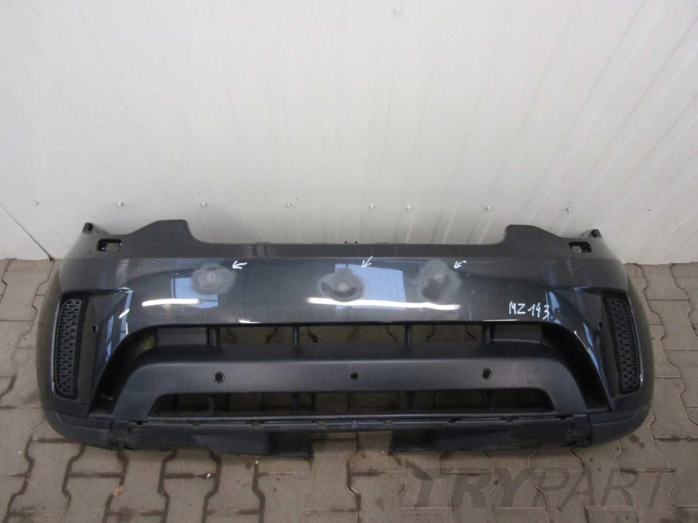 Land Rover Discovery V 5 17- Front Bumper