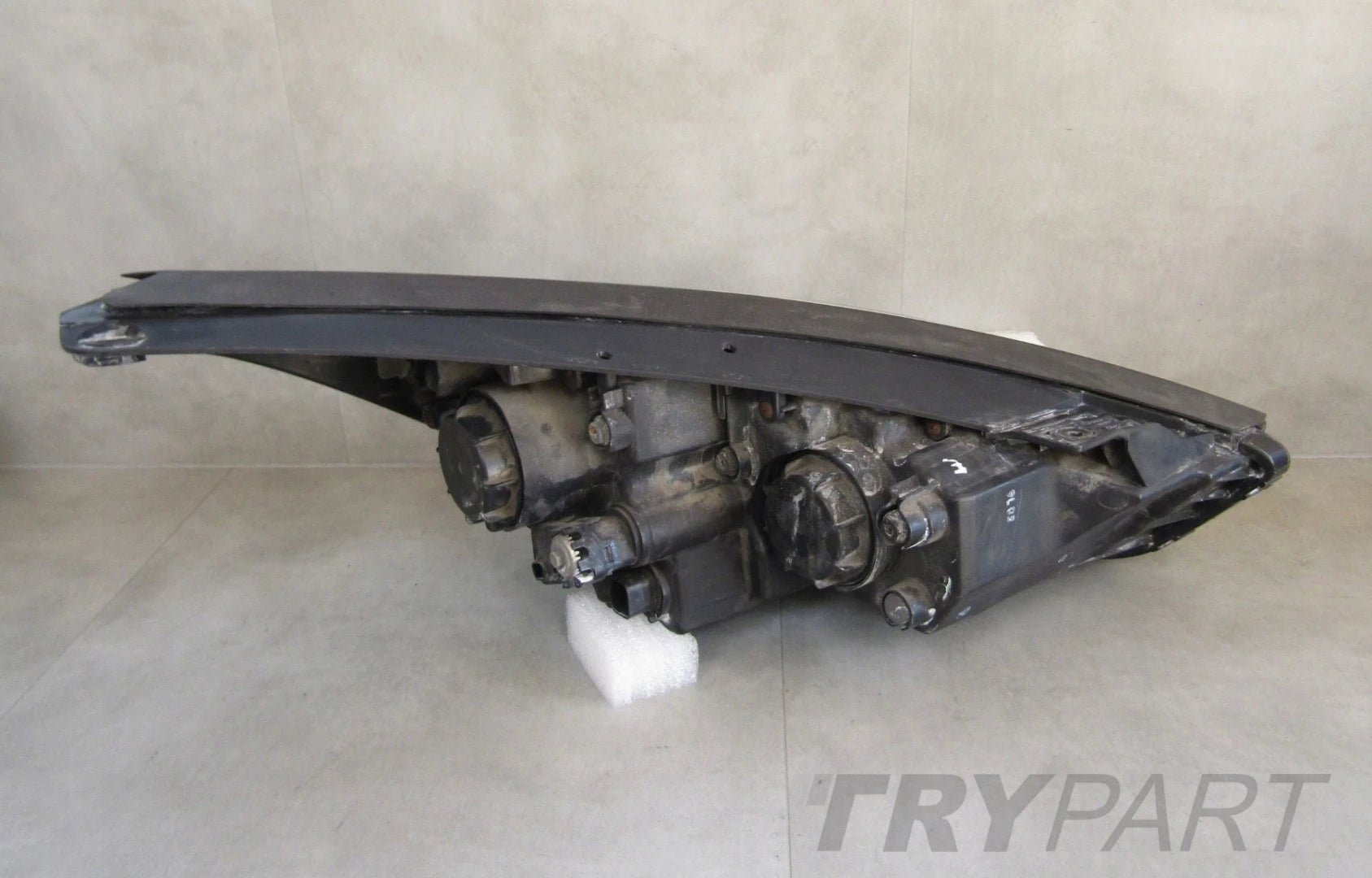 HEADLIGHT HYUNDAI IX35 IX 35 STANDARD LENS LH LEFT 09-13