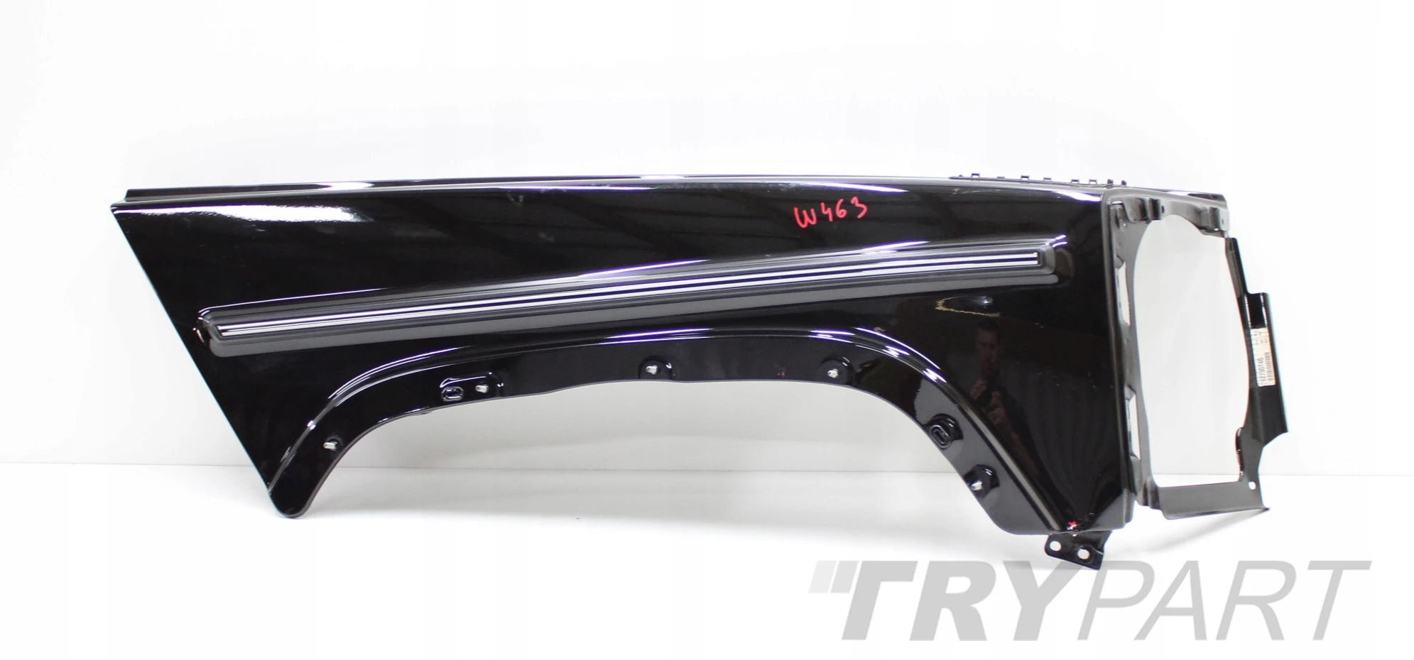 MERCEDES G KLASA W463 LIFT FRONT RIGHT FENDER ORG