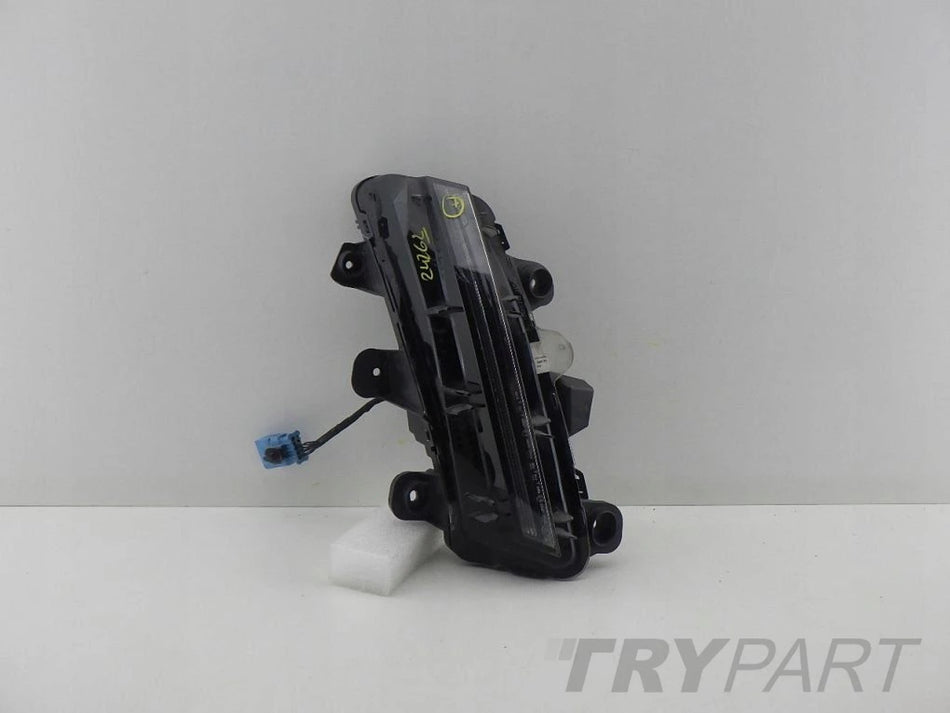 PEUGEOT 3008 II P84 5008 P87 2 20- HALOGEN LED DRL RIGHT