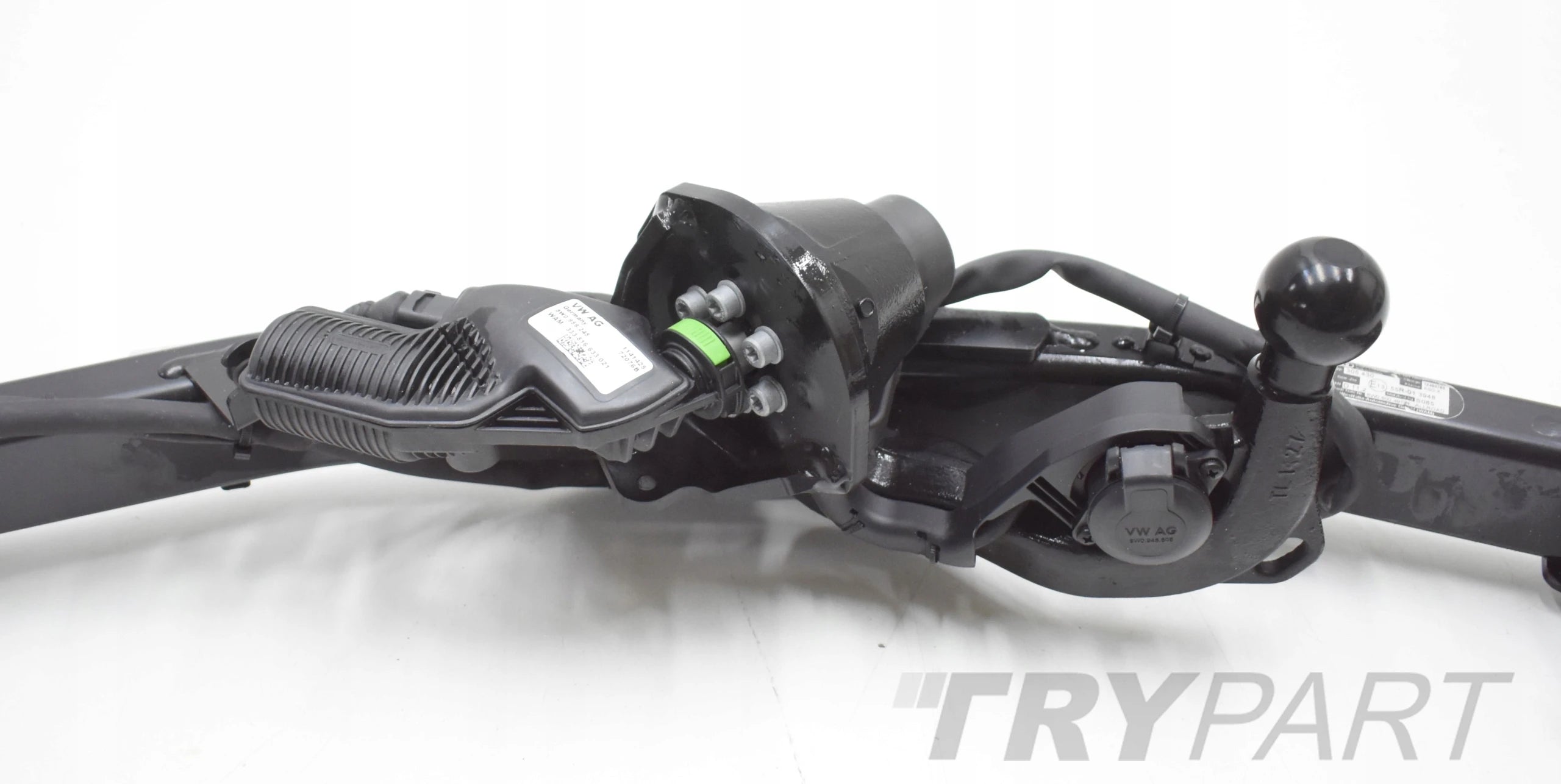 AUDI A4 B9 8W0 ELECTRIC TOW HITCH ORG 8W0800491N