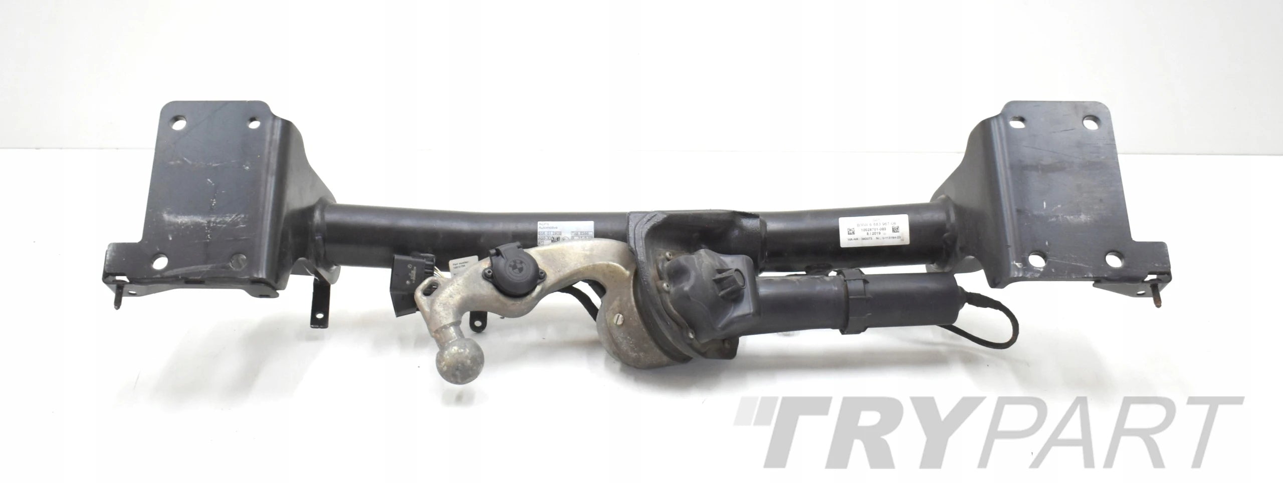 BMW X7 G07 ELECTRIC TOW HITCH ORG 6883967-06