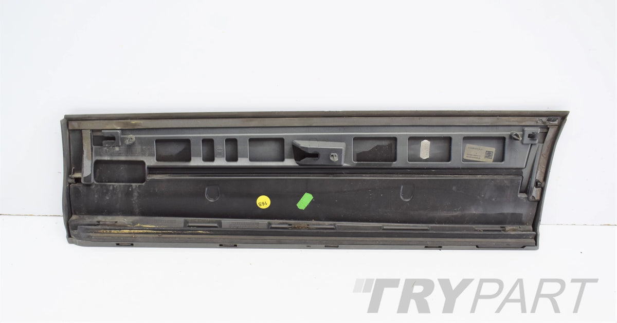AUDI Q2 81A S LINE REAR DOOR MOULDING RIGHT ORG