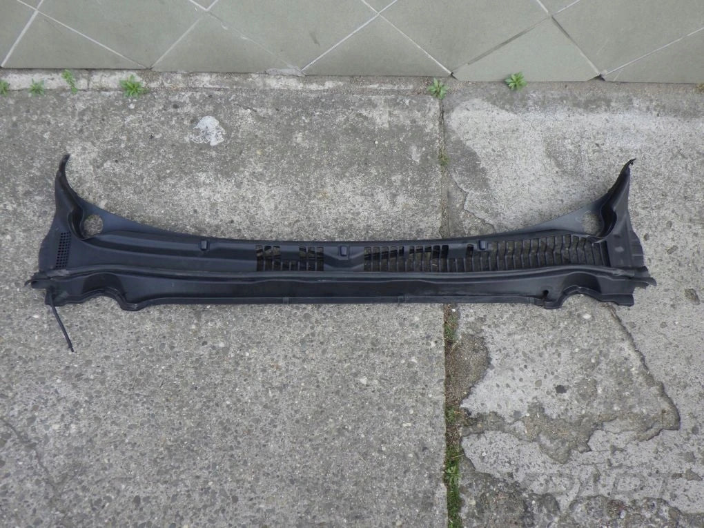 FORD MONDEO MK5 V DS73-F02216-F under-dashboard panel