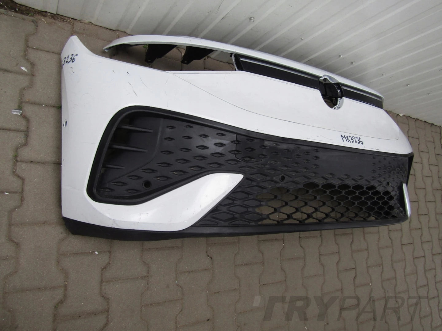 Front Bumper VW ID5 ID.5 ID 5 11E 22- With LED Strips