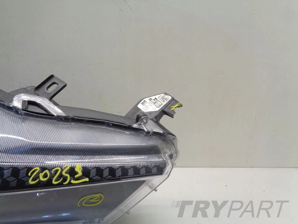 TOYOTA YARIS 4 IV P21 FULL LED 20- RIGHT HEADLIGHT
