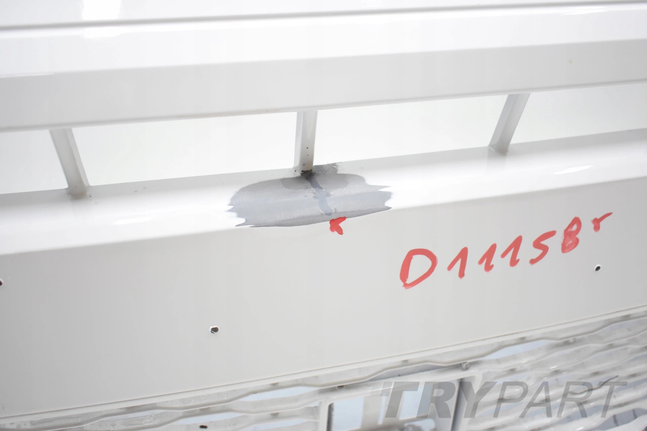 VW CADDY 2K7 FRONT BUMPER ORG