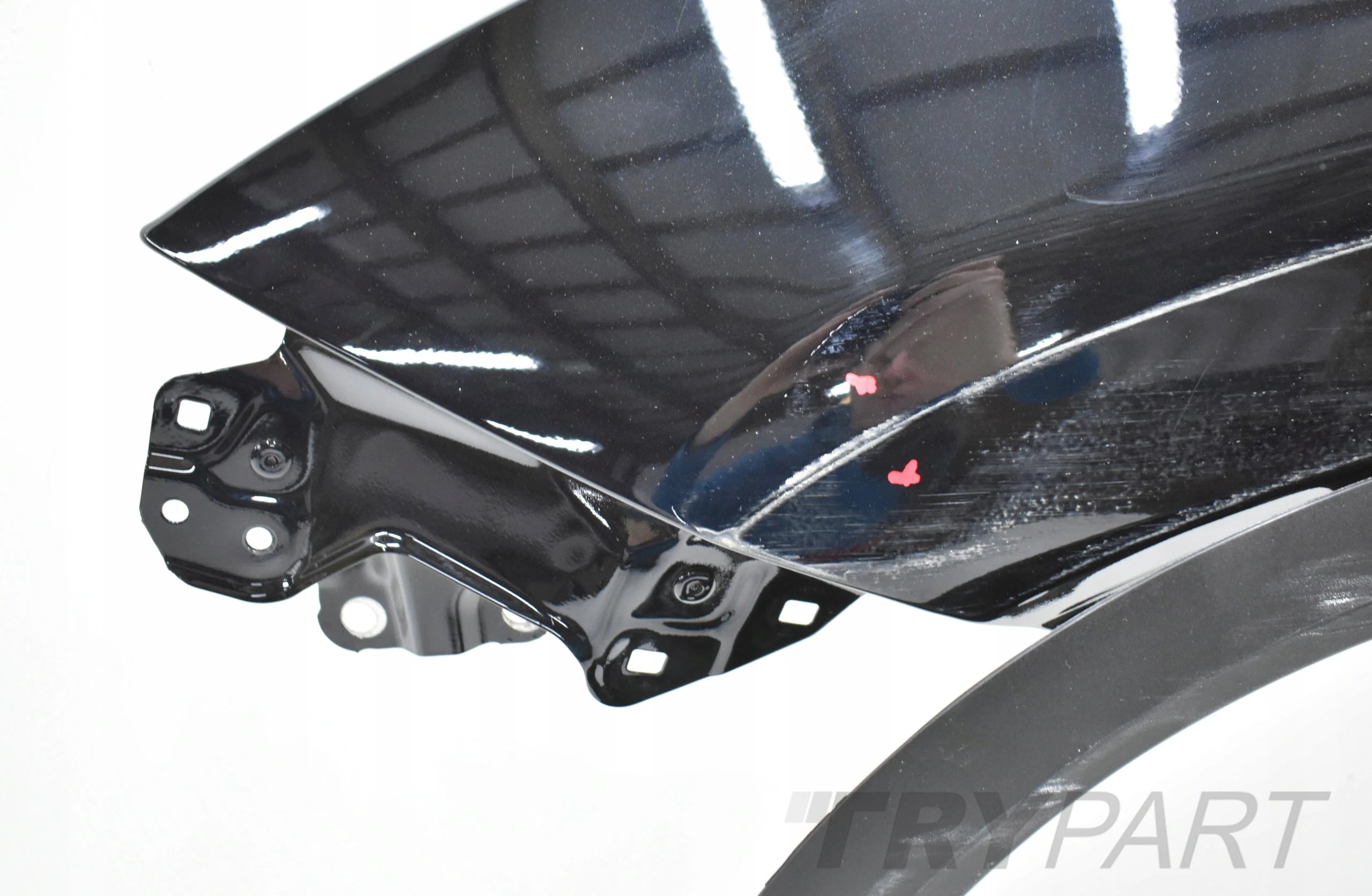 TOYOTA HIGHLANDER LEFT FRONT FENDER ORG + STRIP