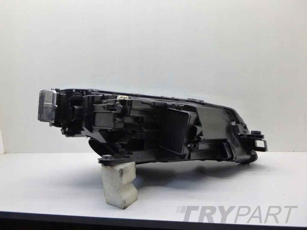 SKODA SUPERB LIFT III 3V0 3V1 FULL LED RIGHT