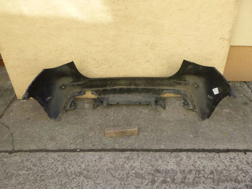 INFINITI Q30 Q 30 2015 15- Rear Bumper