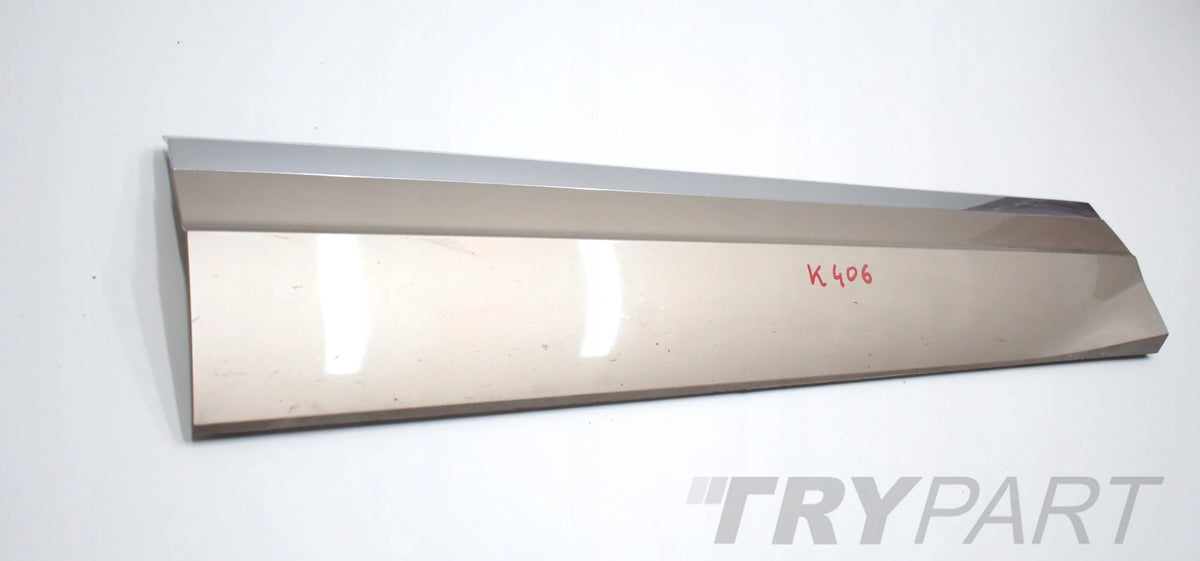VW TOUAREG 760 R LINE RIGHT DOOR STRIP FRONT ORIGINAL