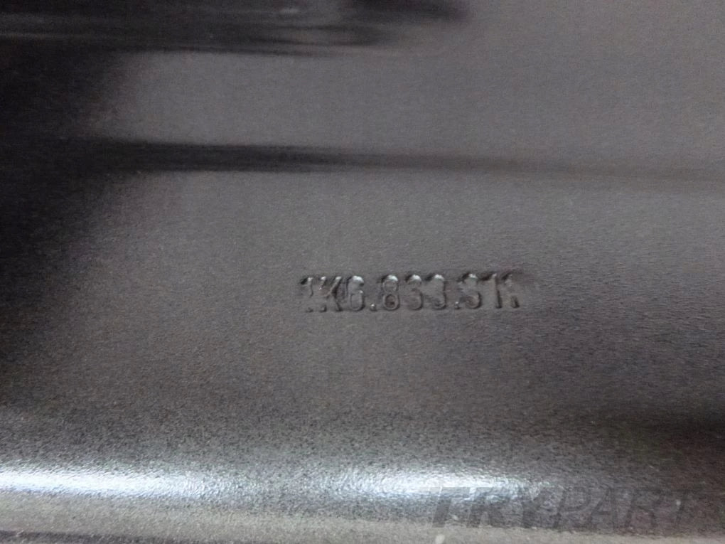 VW GOLF V 03- Left Rear Door