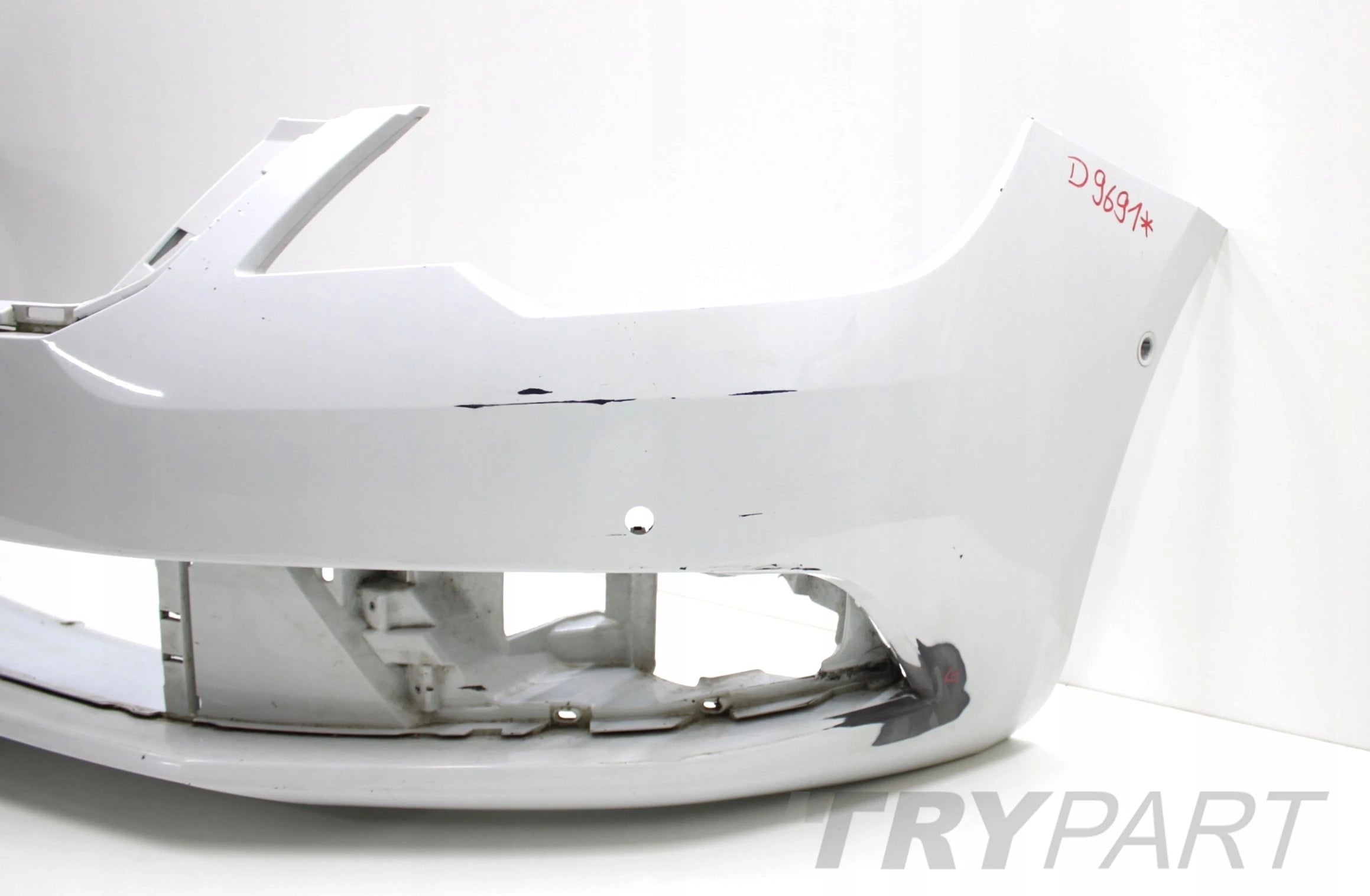 SKODA SUPERB II 3T LIFT FRONT BUMPER ORG