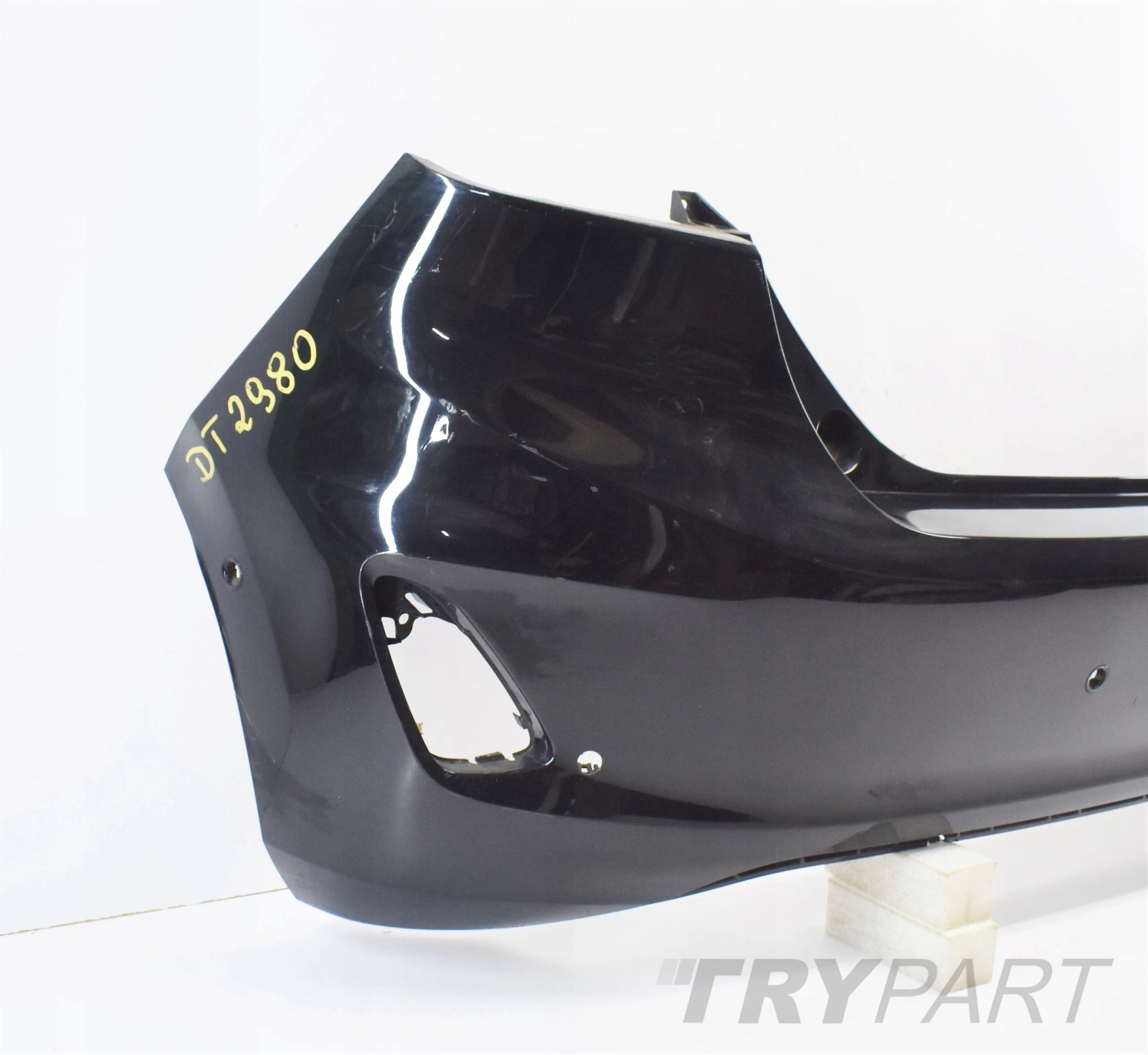 FORD FIESTA MK8 VIII REAR BUMPER SUPER CONDITION ORG
