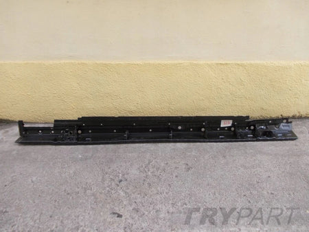 Bmw 7 F01 right sill