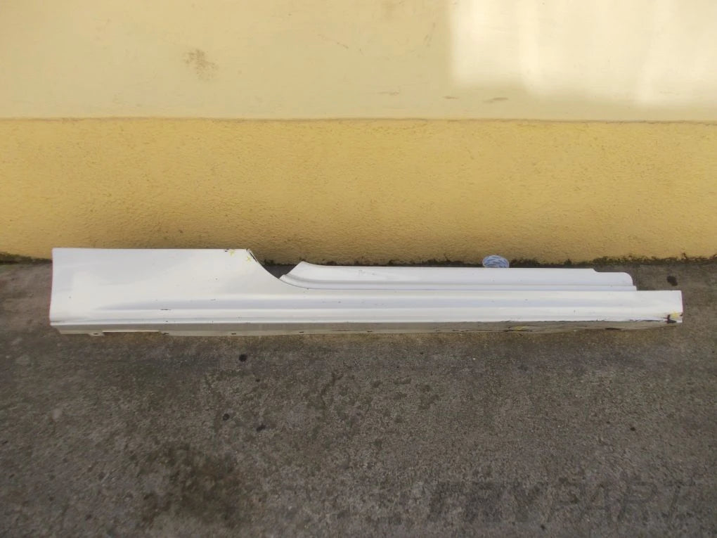 PEUGEOT RCZ Right Sill Molding