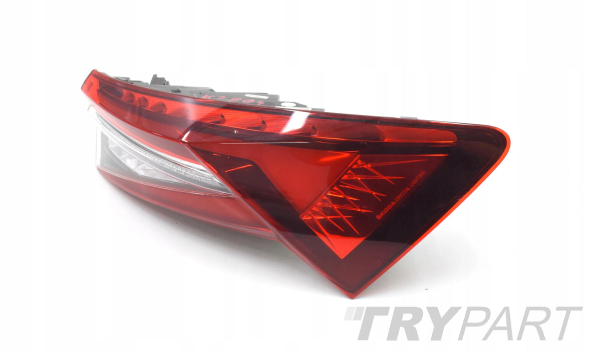 SKODA KODIAQ LIFT 565 RIGHT REAR TAIL LIGHT ORG EU 565945208B