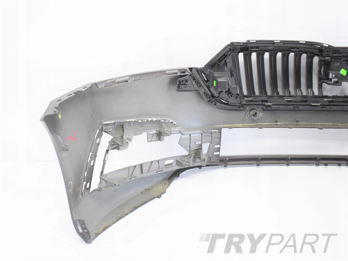 SKODA OCTAVIA IV 5E3 FRONT BUMPER + GRILLE