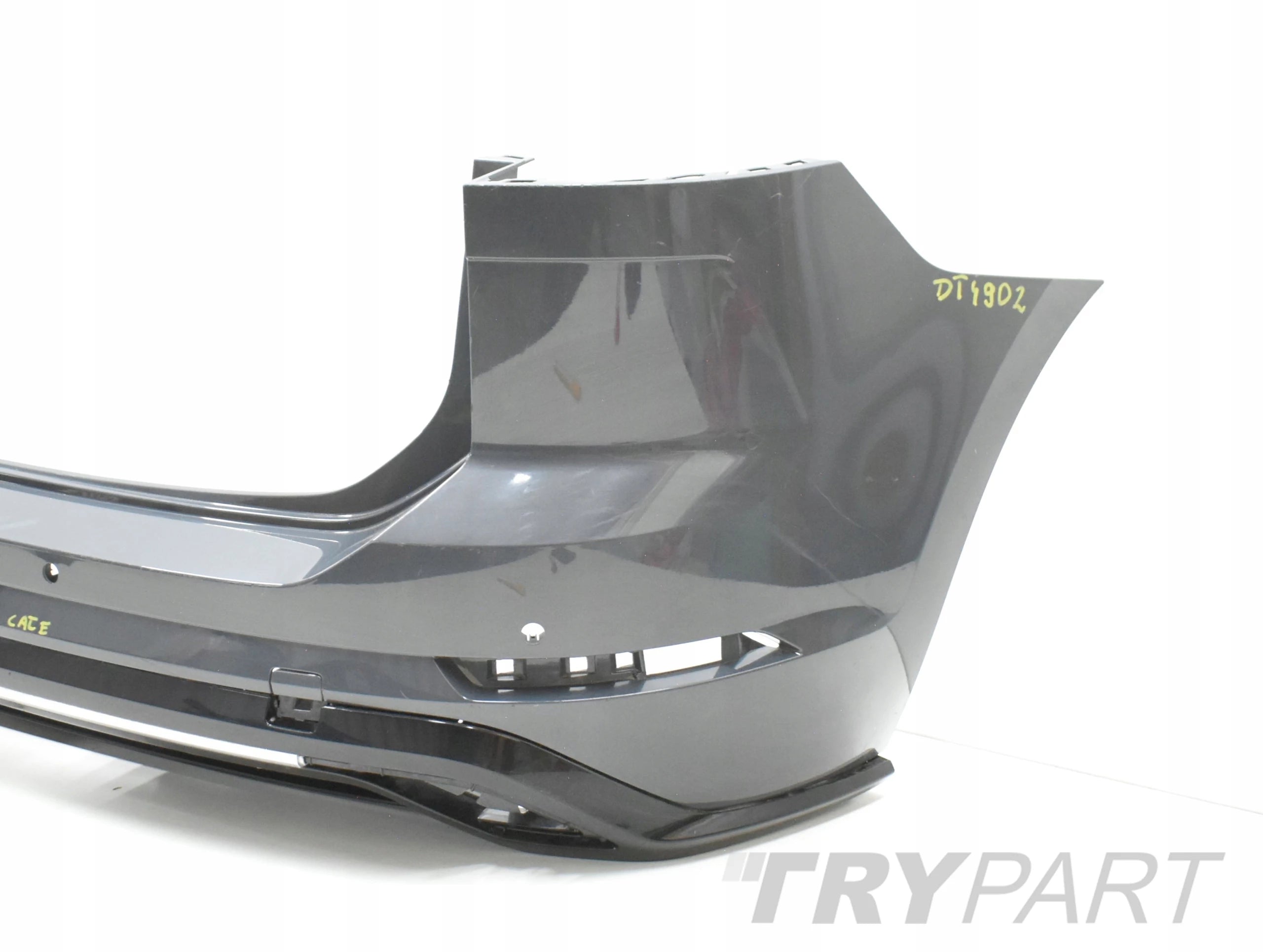 VW TOURAN III 5TA R LINE REAR BUMPER ORG + BOTTOM