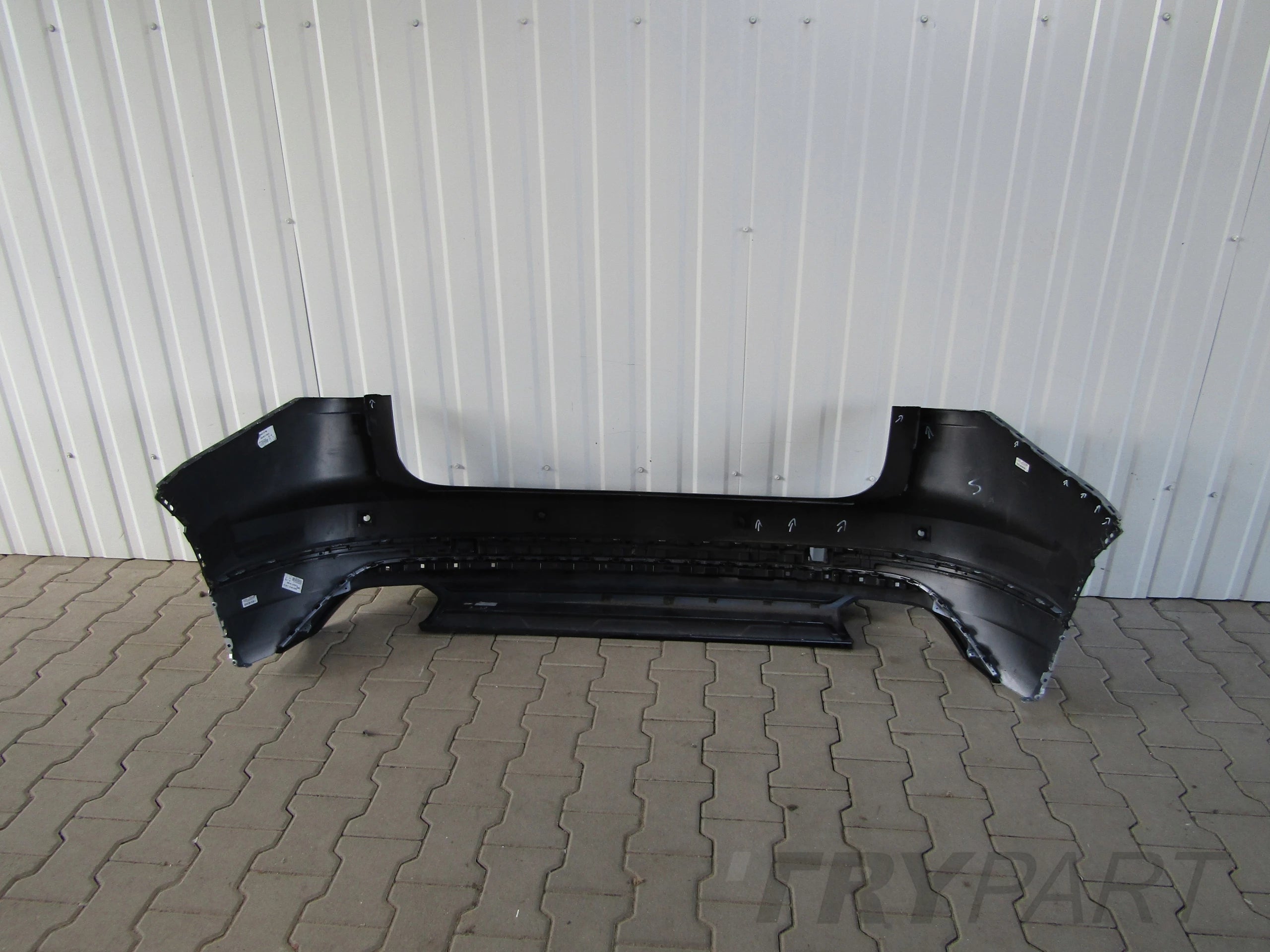 Rear Bumper VW Touareg III 3 R-Line 760 18-