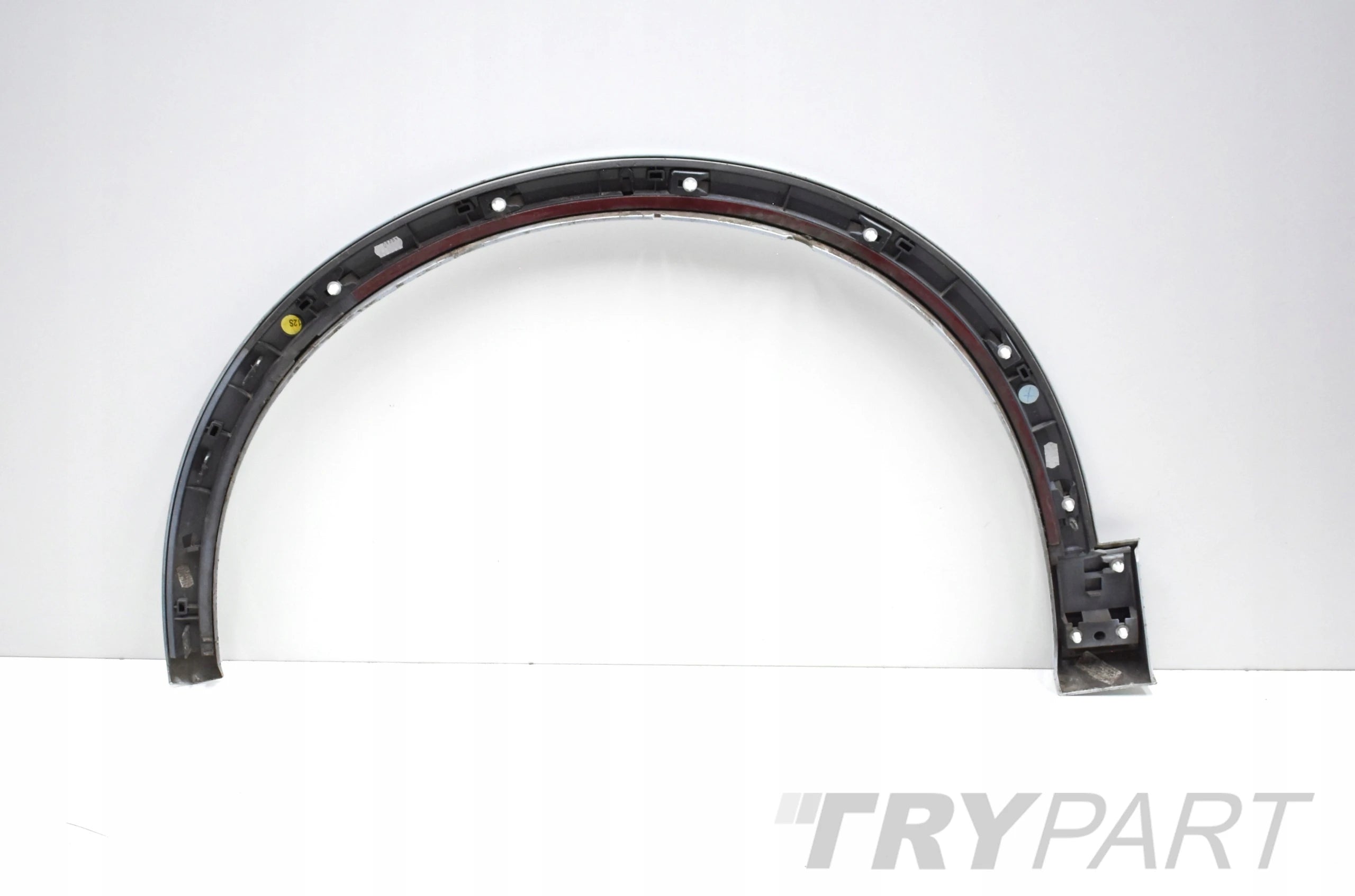 AUDI Q2 81A RIGHT FENDER TRIM FRONT ORIGINAL