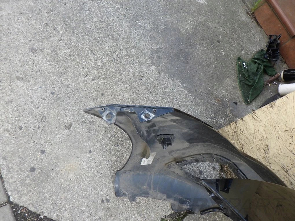MERCEDES CLA 118 W118 LIFT 23- front bumper