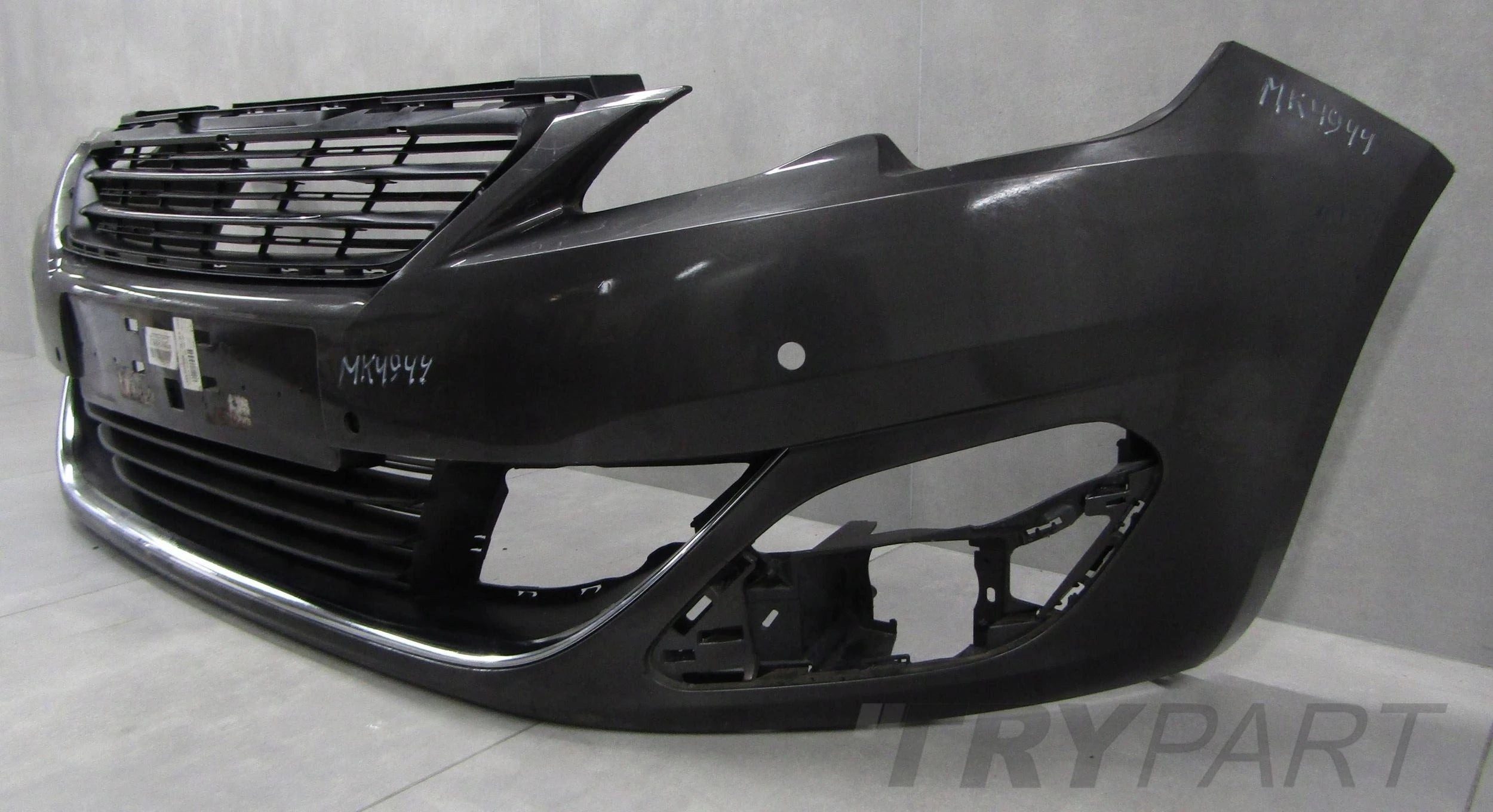 Front bumper Peugeot 308 II T9 Allure 13-17