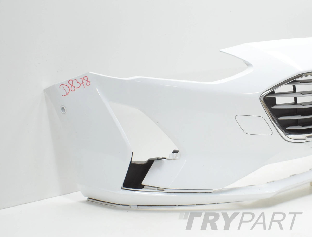 FORD FOCUS MK4 FRONT BUMPER ORG + GRILLE