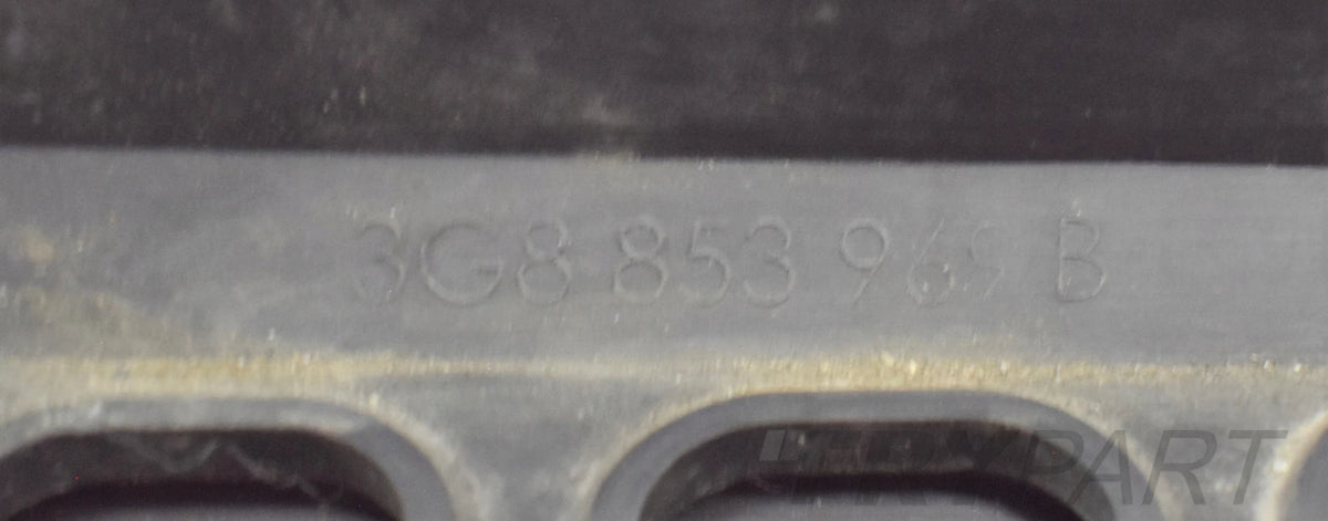 VW ARTEON 3G8 FRONT DOOR SILL TRIM