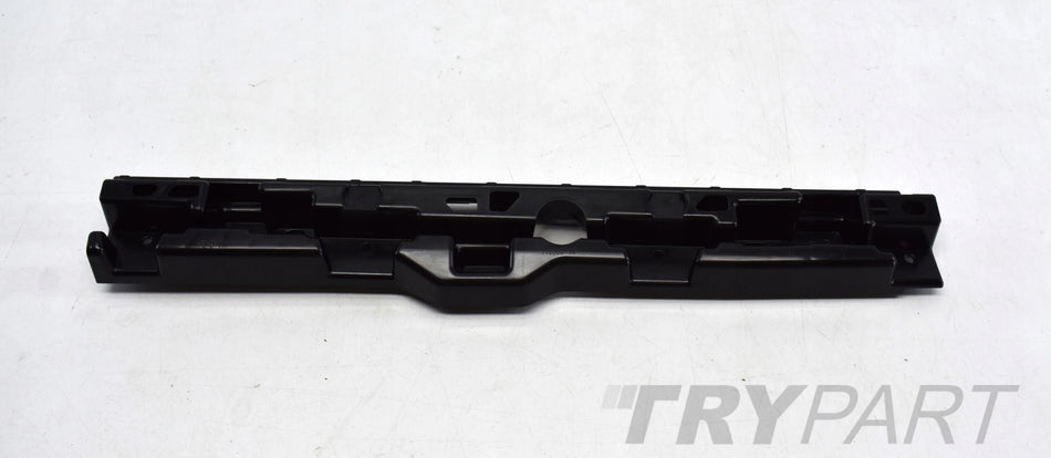 BMW G30 G31 DOOR SILL MOUNTING BRACKET RIGHT NEW ORG