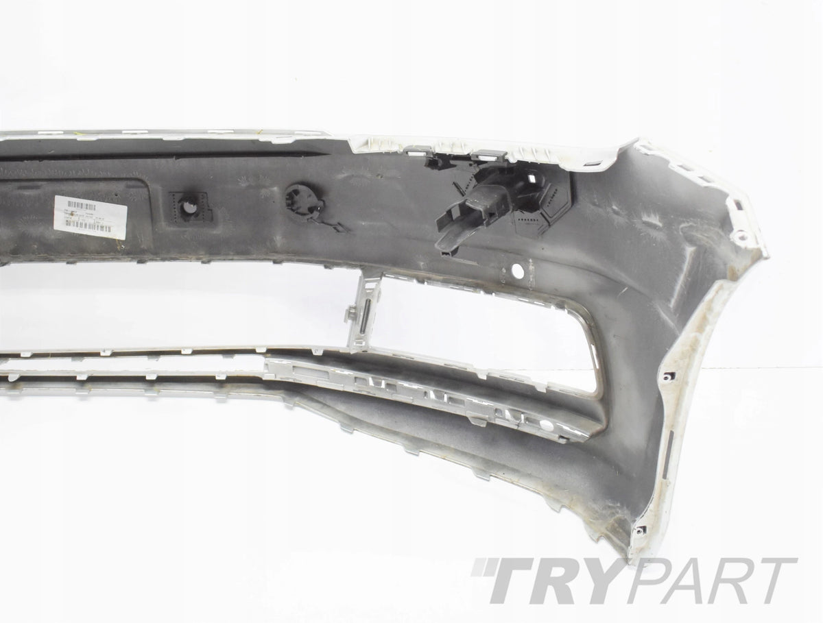 VW TOURAN III 5TA FRONT BUMPER EXCELLENT CONDITION