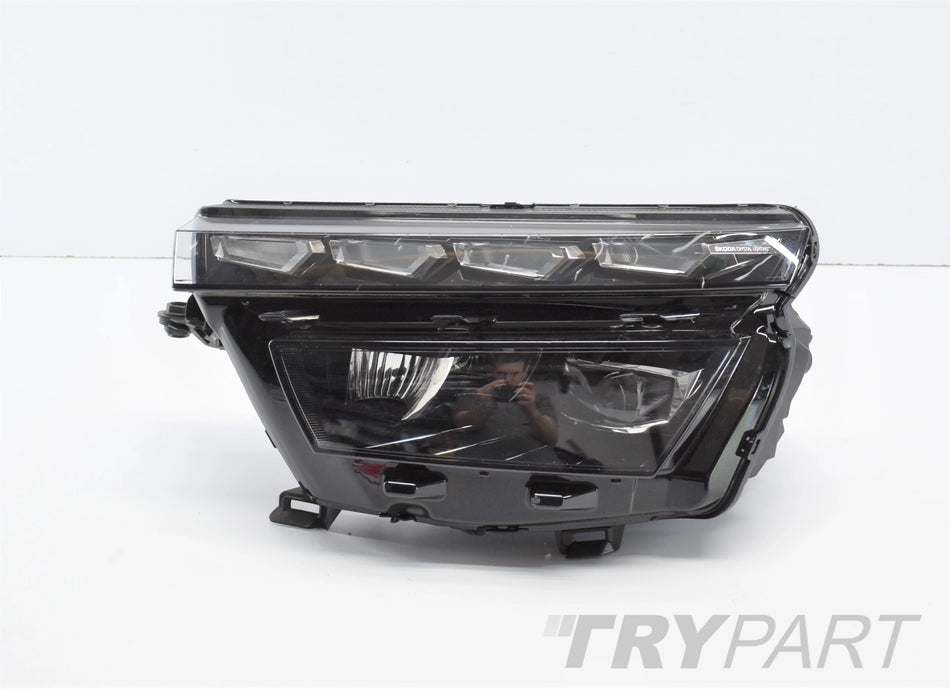 SKODA KAMIQ 568 FRONT HEADLIGHT FULL LED ORG EU